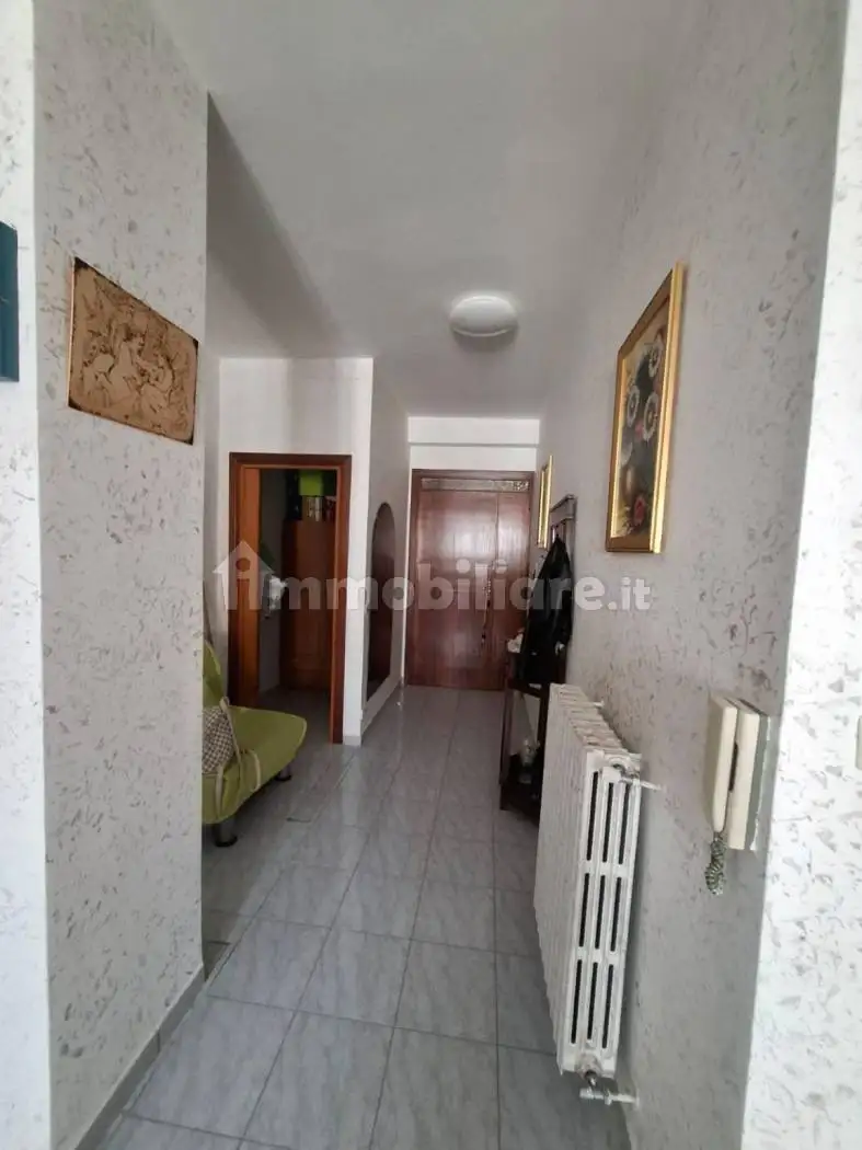 Palazzo - Edificio in Affitto - foto 4