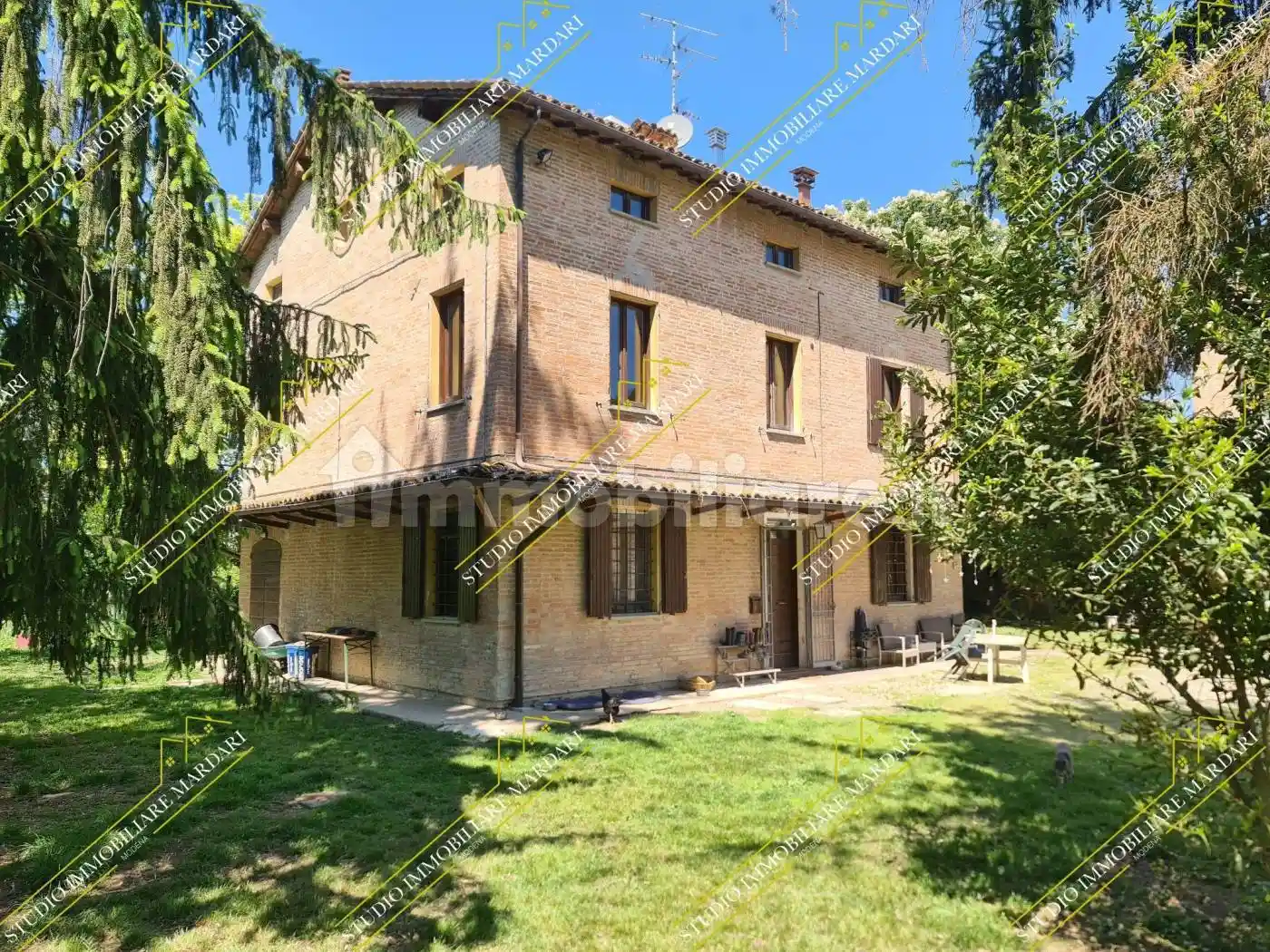 Villa in vendita a Modena