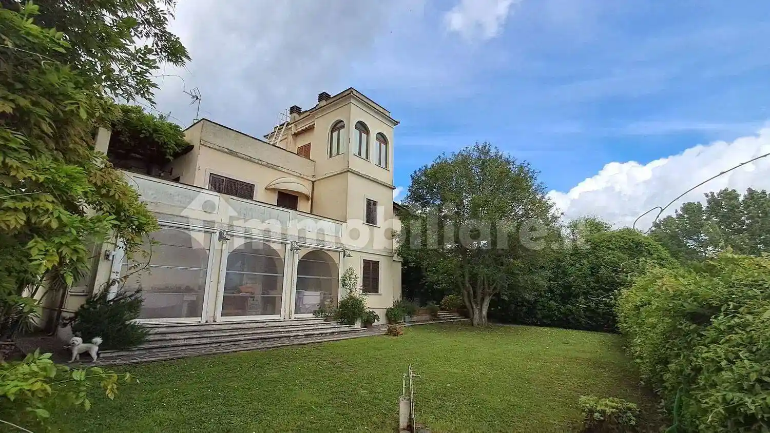 Villa in vendita a Bracciano