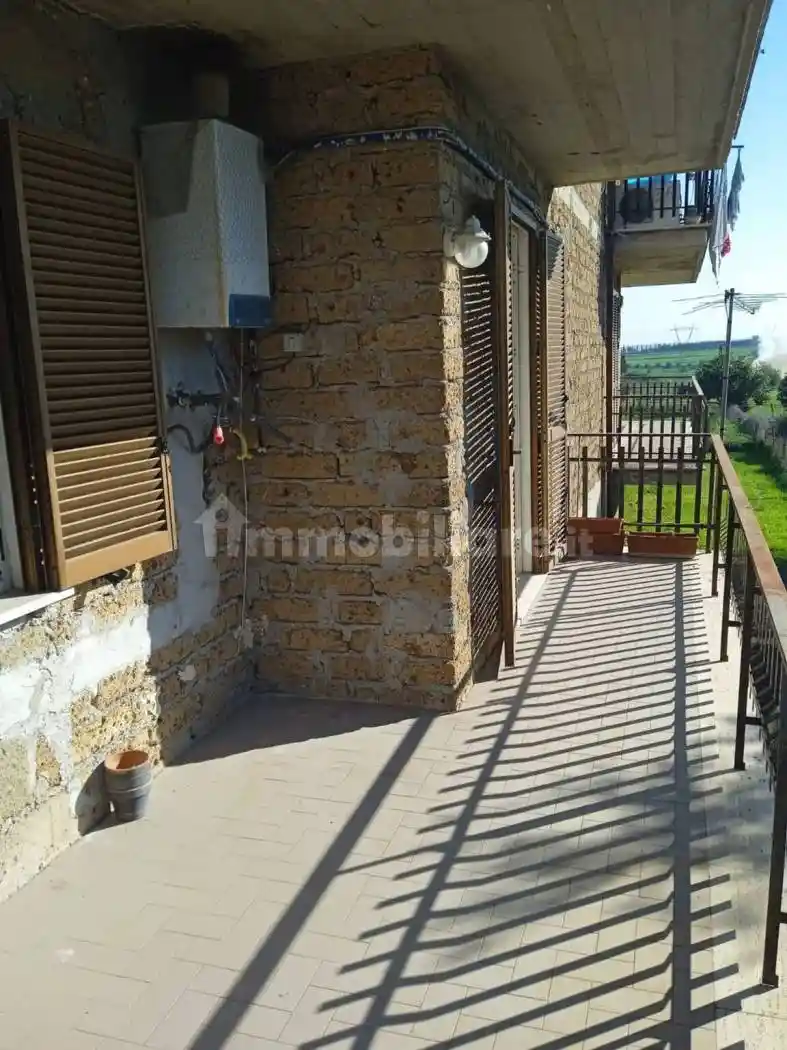 Appartamento in vendita a Anguillara Sabazia