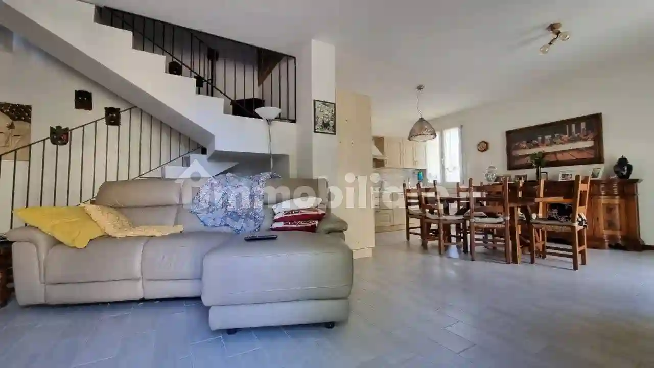 Casa indipendente - foto 2