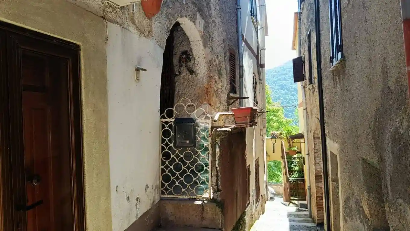 Terratetto unifamiliare vicolo sinistro 5, Centro, Collepardo - foto 2