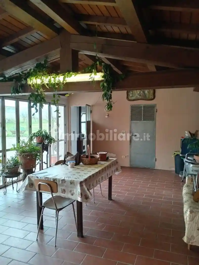 Rustico - Casale in vendita a Castelvetro Piacentino