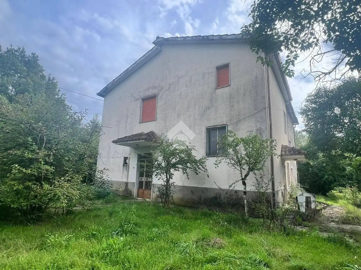 Casa indipendente in vendita a Sant'Apollinare
