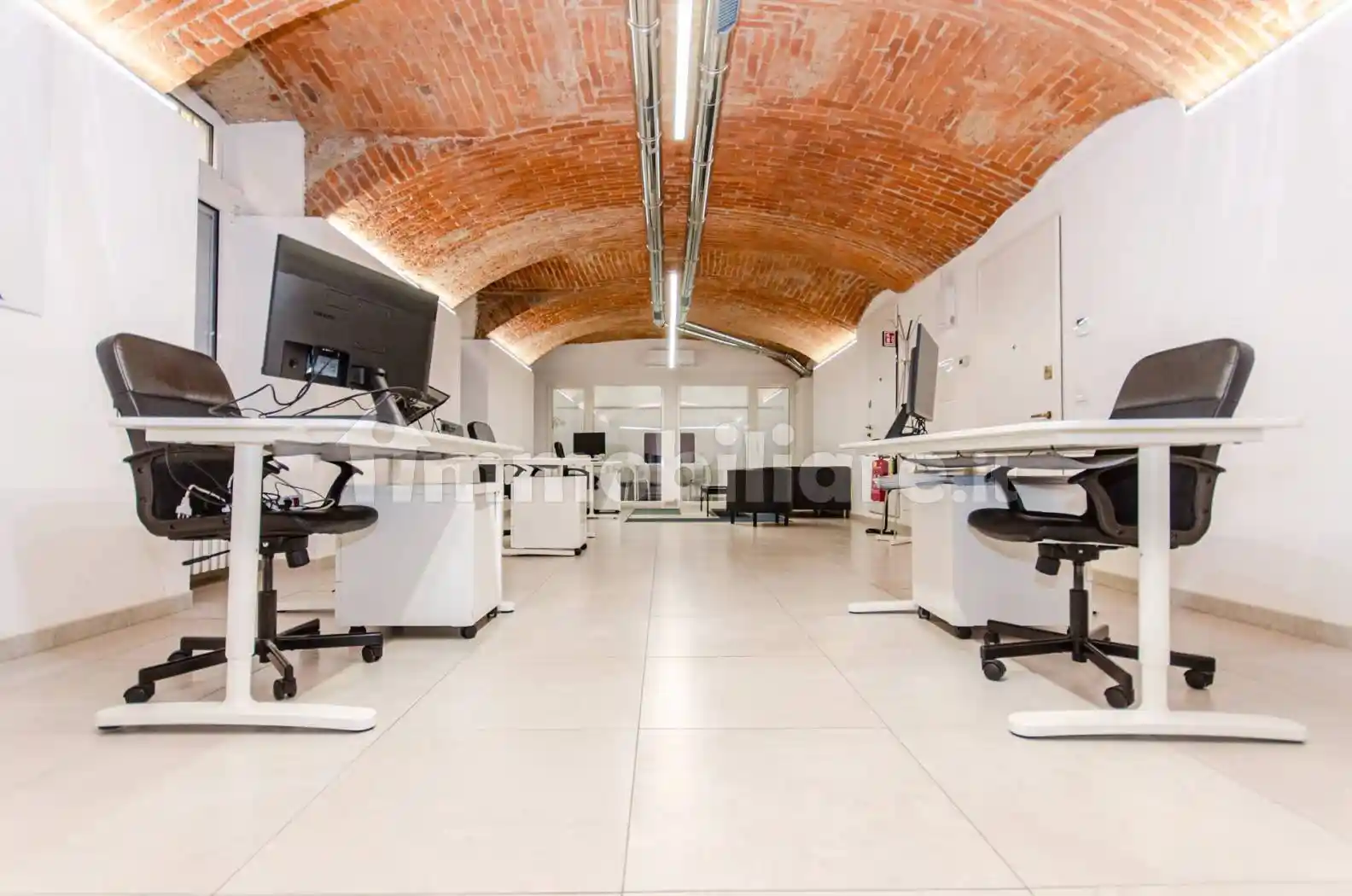 Trilocale via Vittoria Colonna, Amendola - Buonarroti, Milano - foto 3