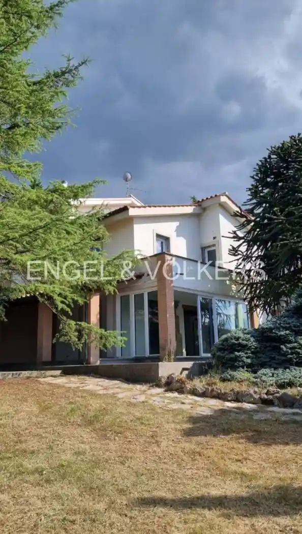 Appartamento in vendita a Valentano