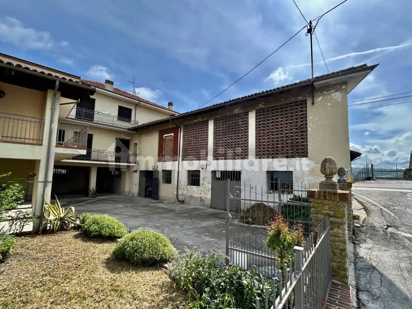 Casa indipendente in vendita a Alba