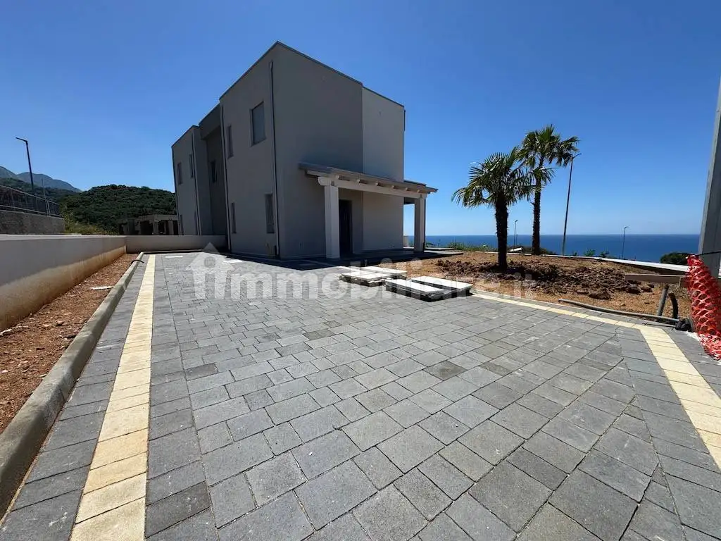 Villa in vendita a Diamante