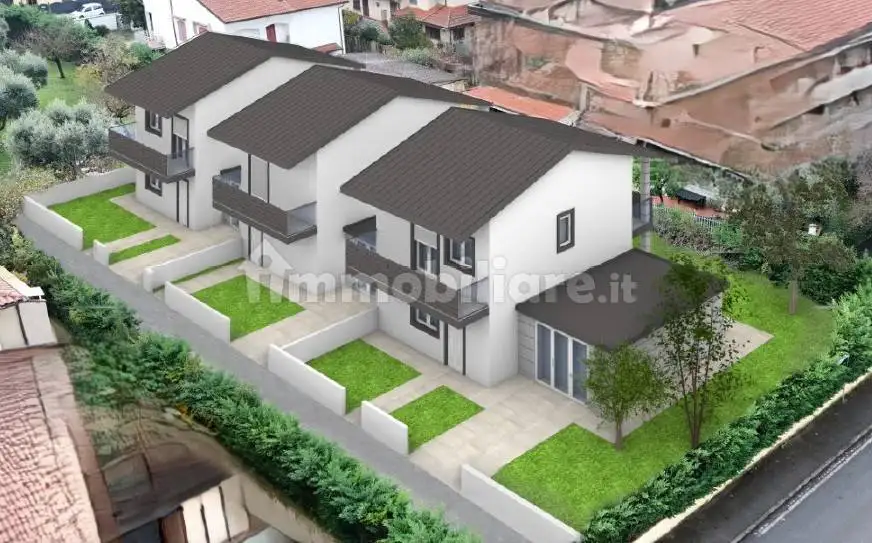 Villetta a schiera in vendita a Prato