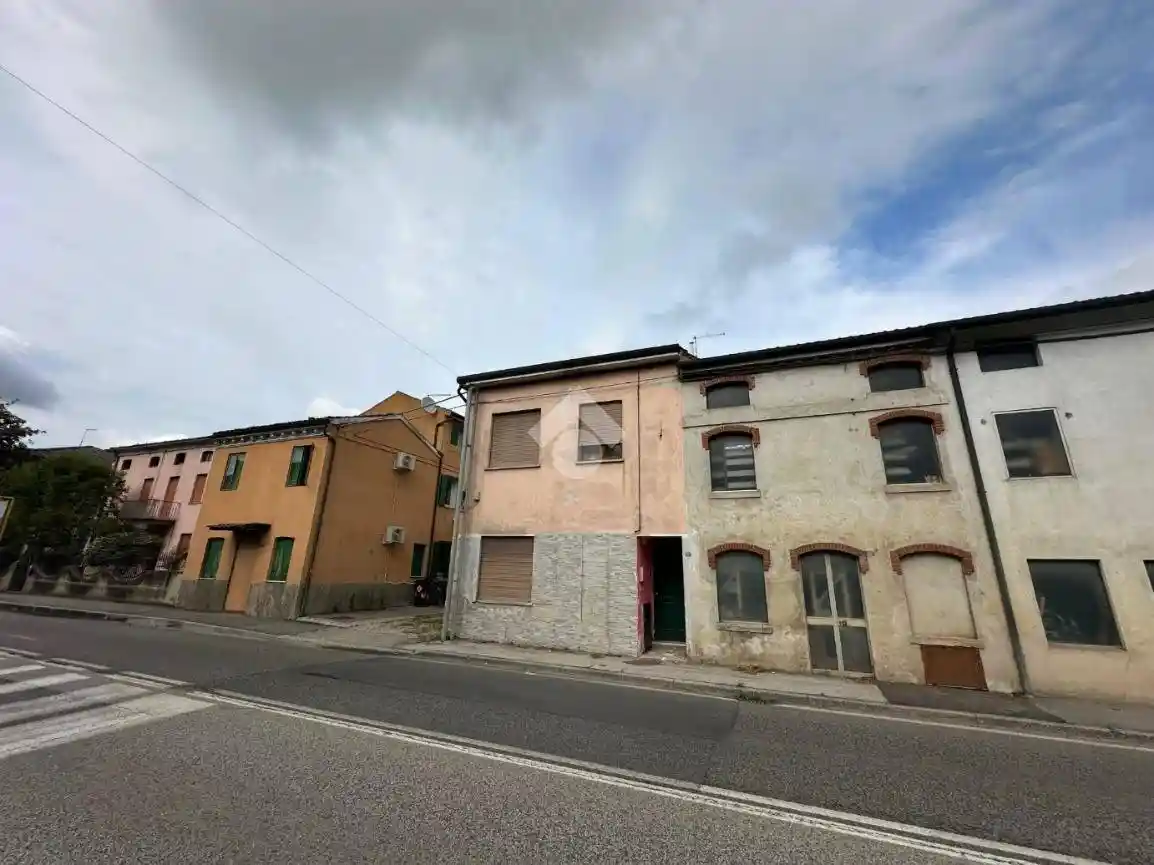Terratetto unifamiliare Strada del Pasubio 48, Maddalene, Vicenza - foto 3
