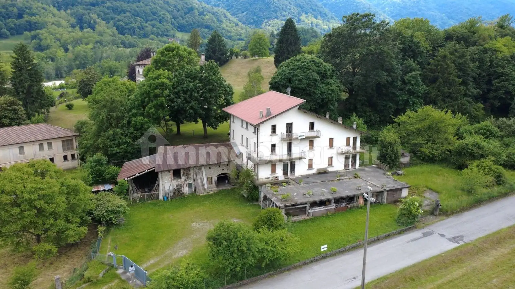 Palazzo - Edificio in vendita a Setteville