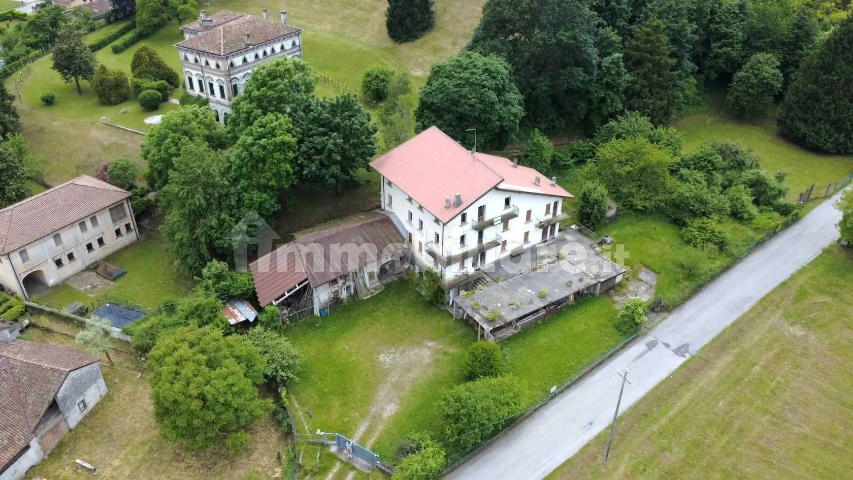 Palazzo - Edificio in Vendita - foto 3