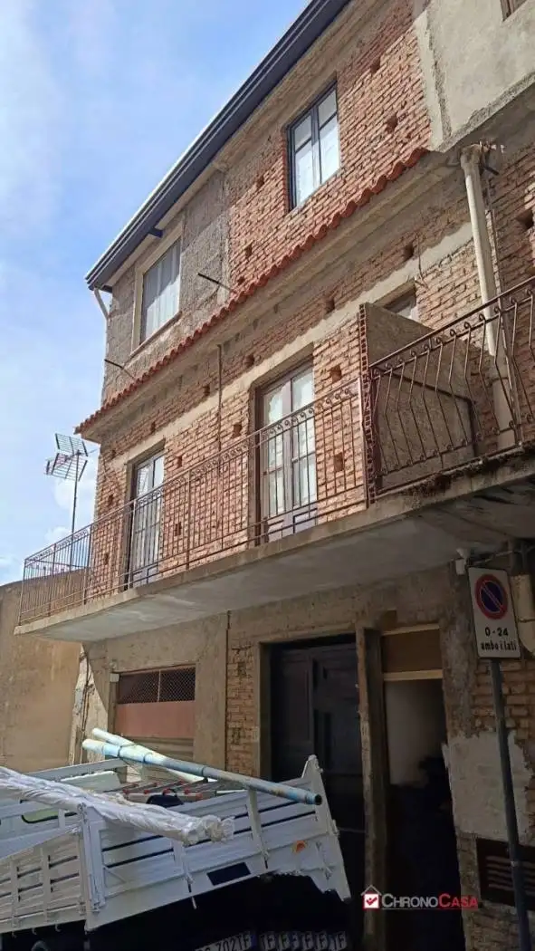 Quadrilocale pressi chiesa duomo, Alì Terme - foto 2