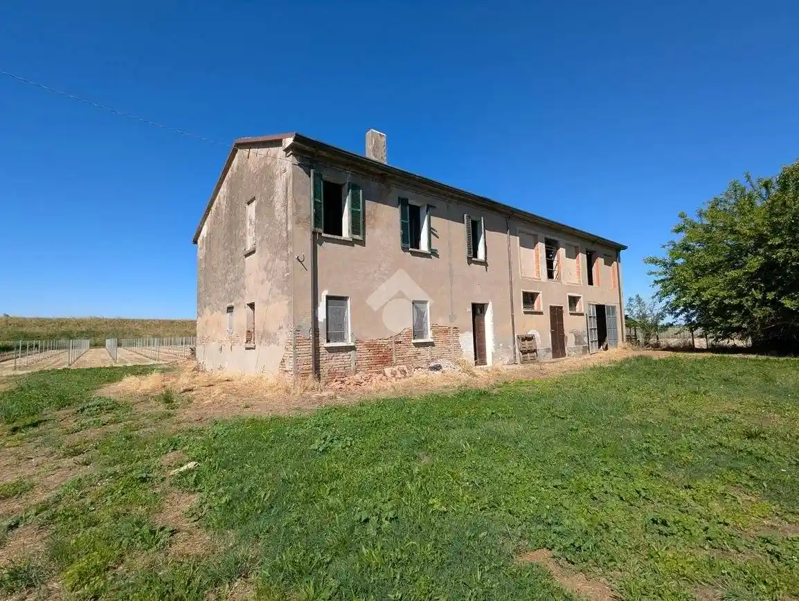 Rustico - Casale in vendita a Lugo