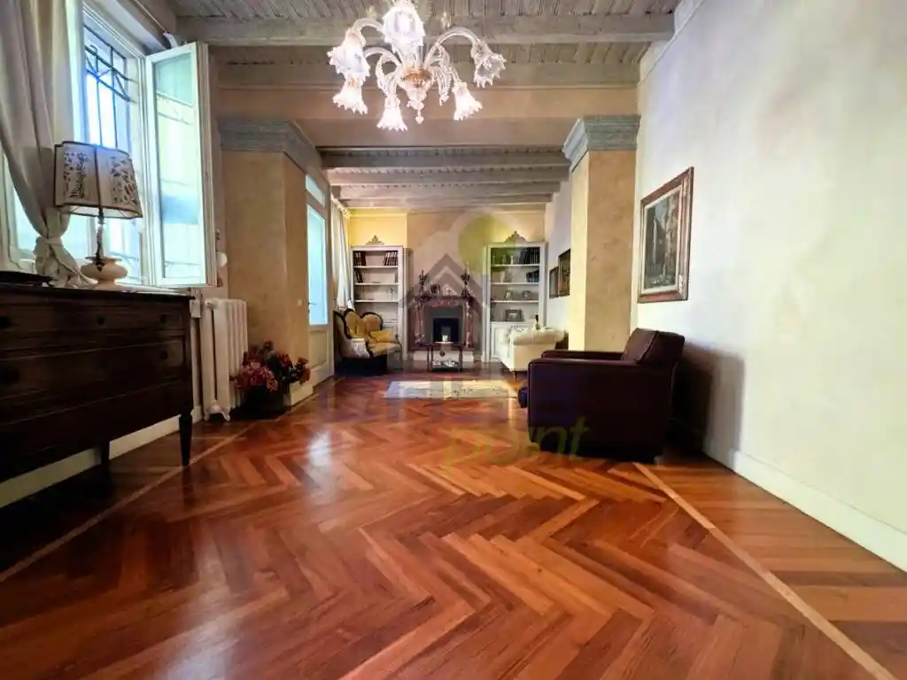 Casa indipendente in vendita a Codogno