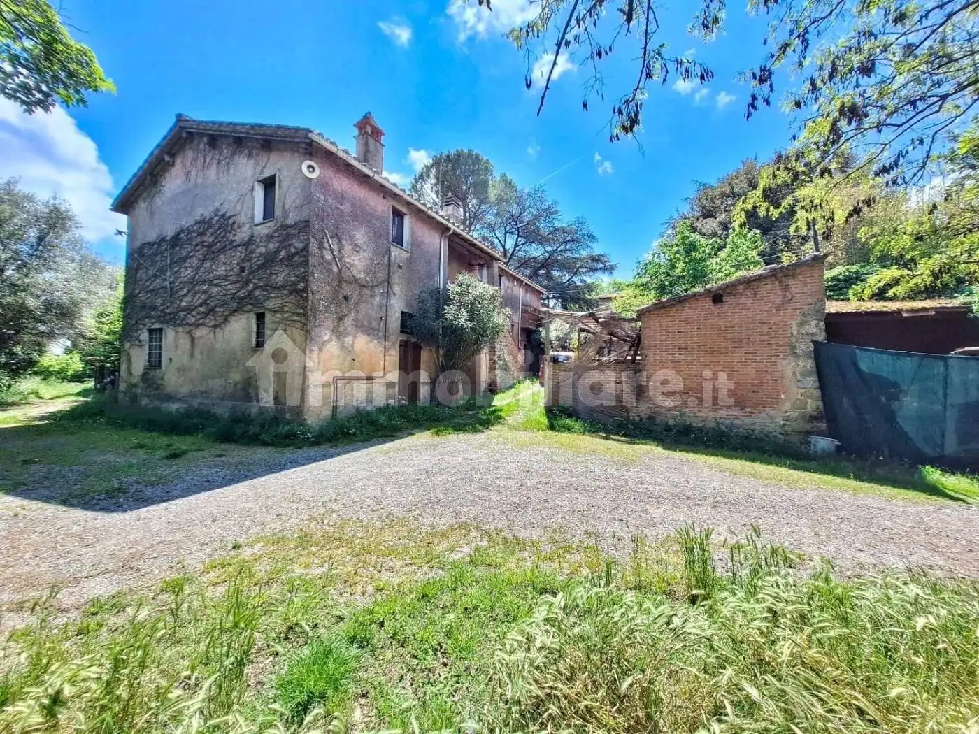 Rustico - Casale in asta a Perugia