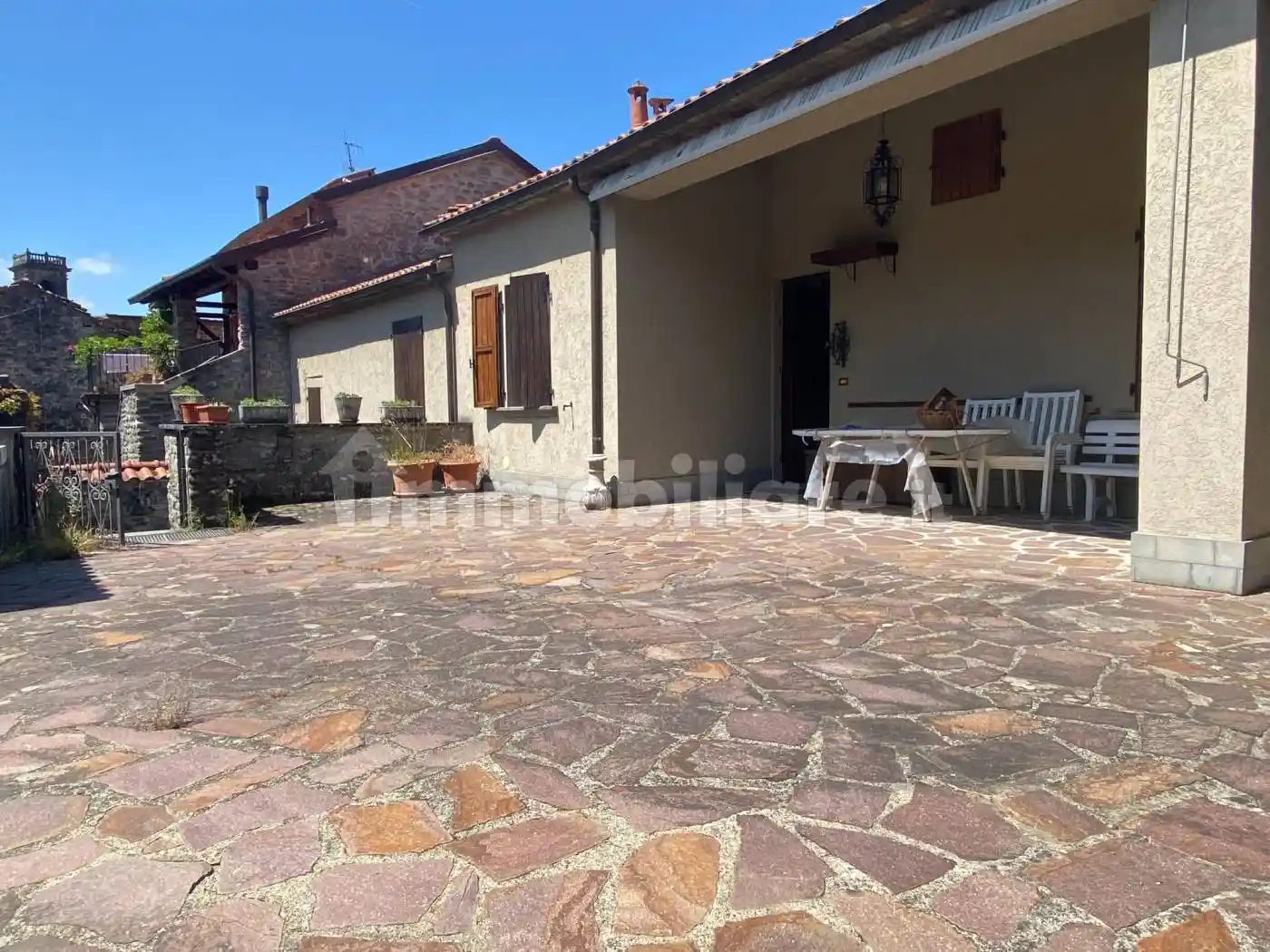 Villa in vendita a Filattiera