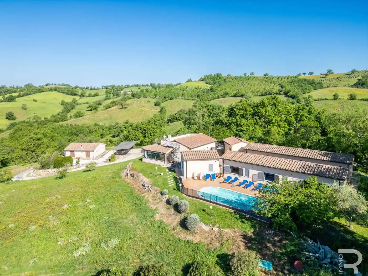 Rustico - Casale in vendita a Semproniano