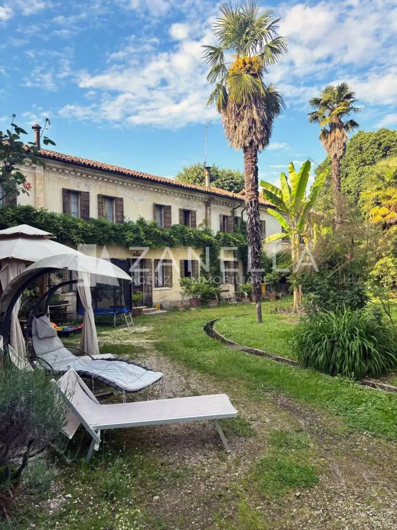 Villa in vendita a Castello di Godego