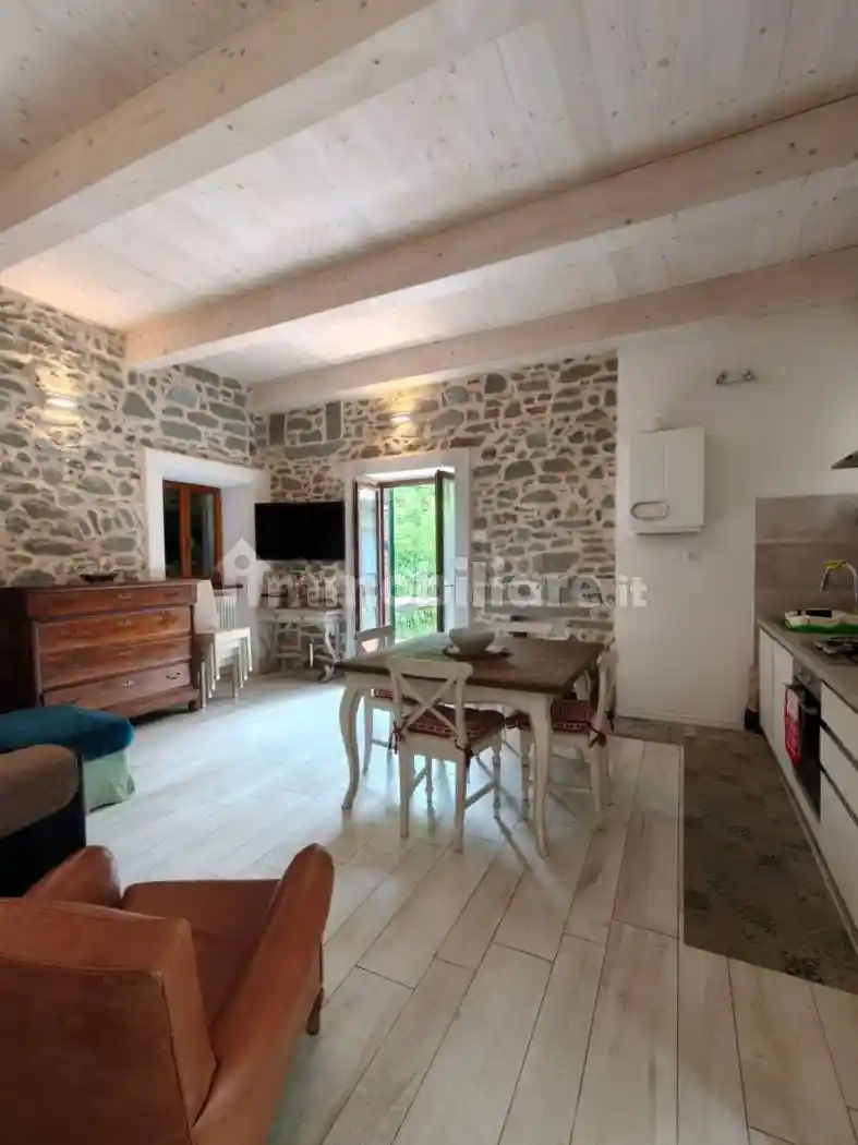 Villetta a schiera in vendita a Bagnone