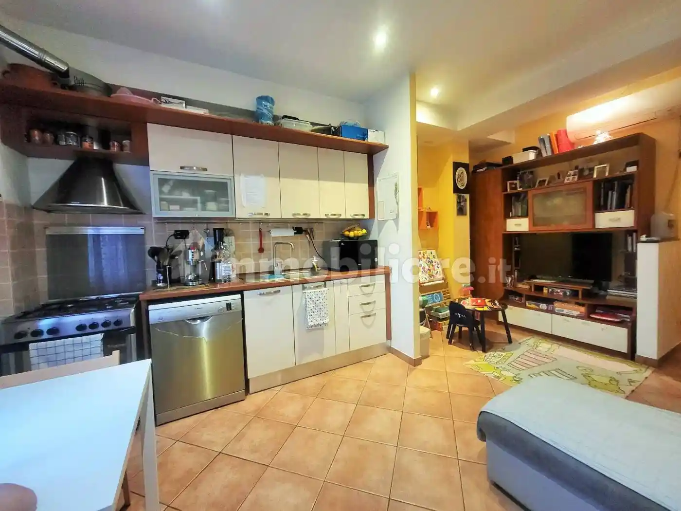 Appartamento in vendita a Casorate Primo