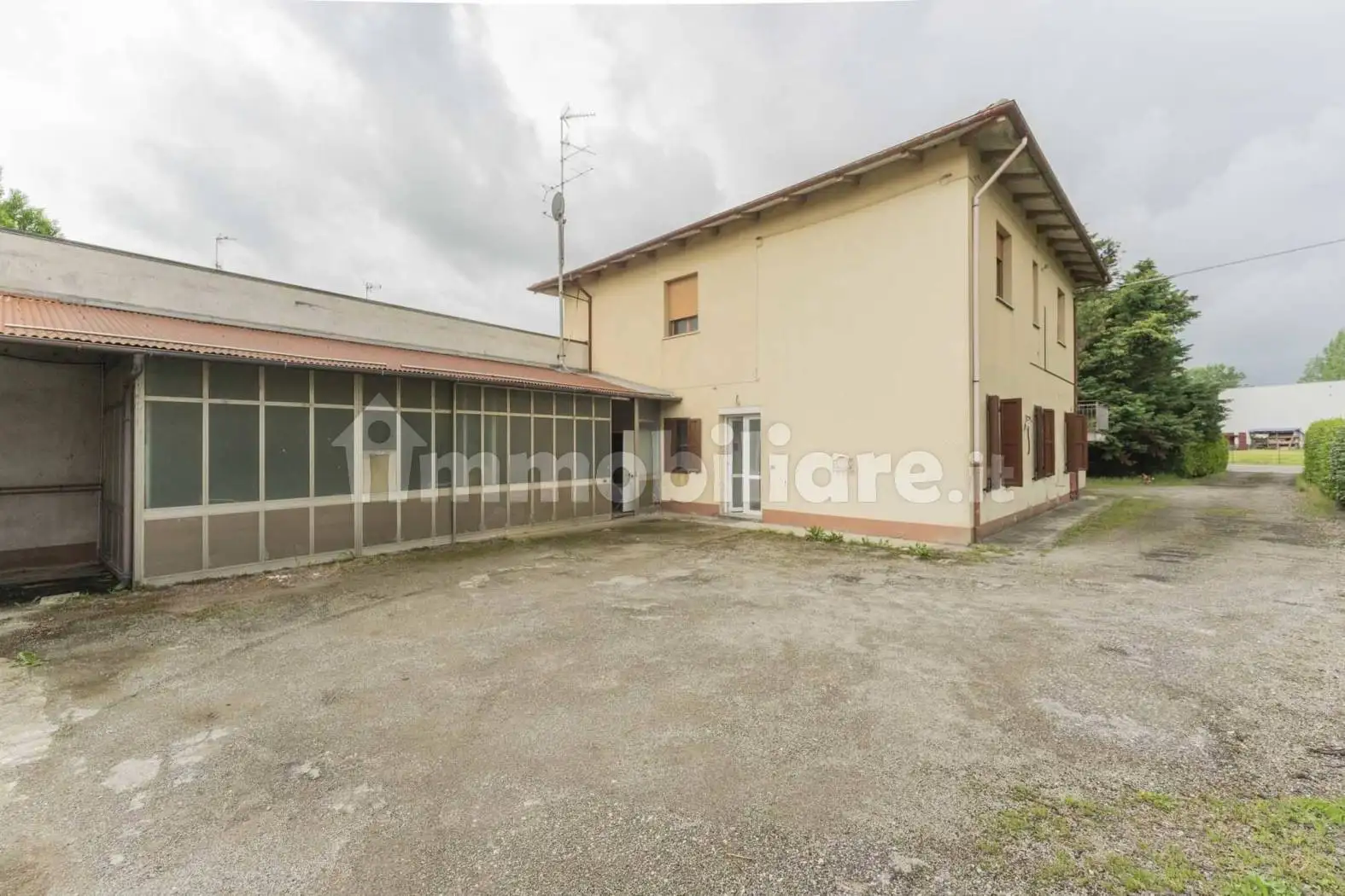 Villa in vendita a Galliera