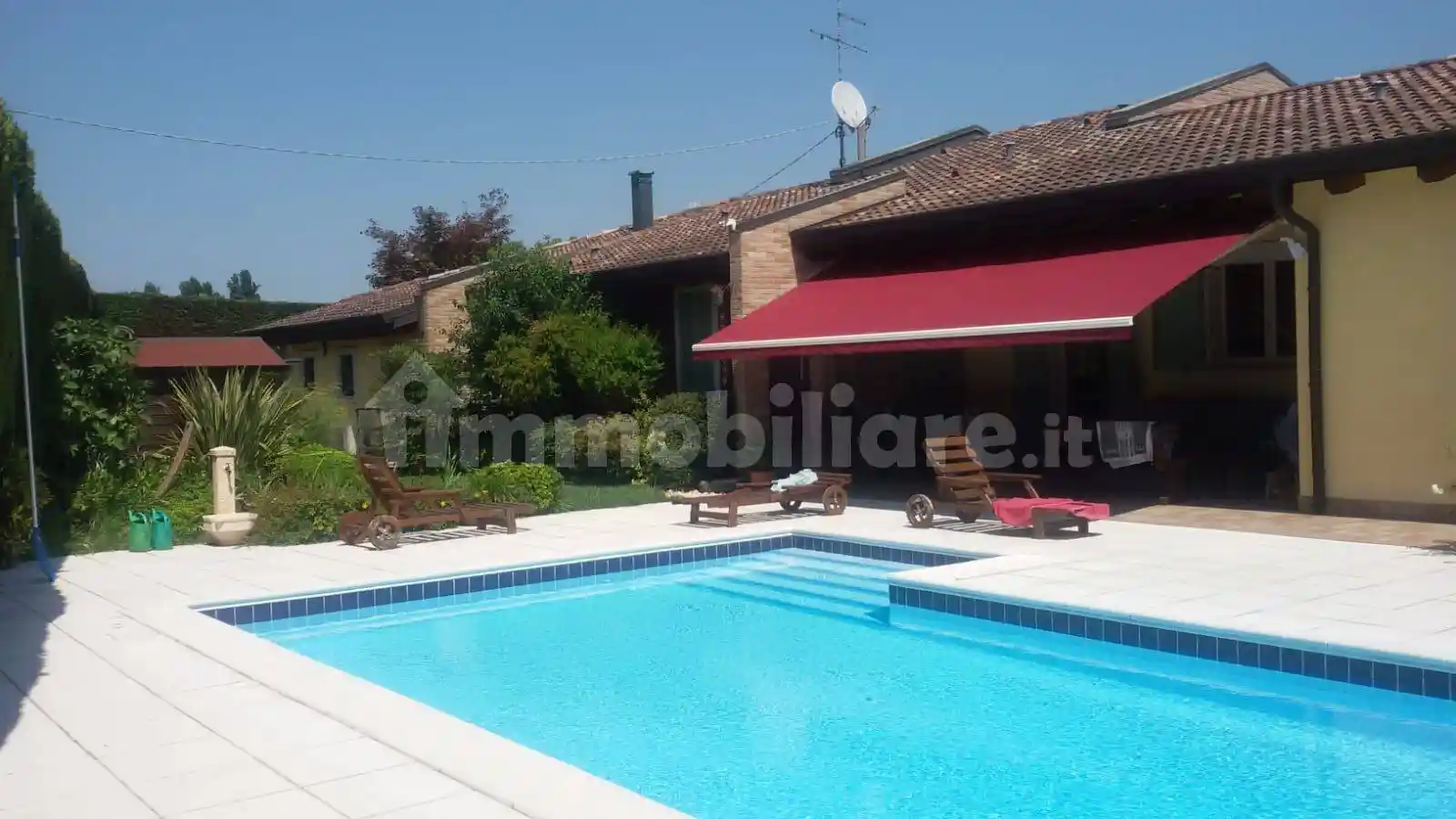 Villa in vendita a Curtatone