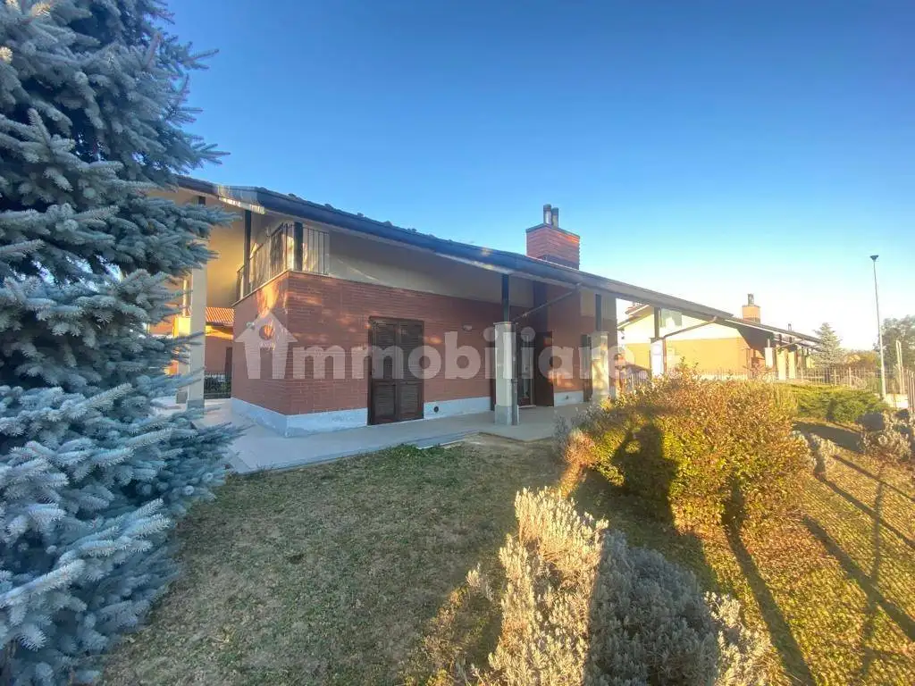 Villa in vendita a Rivarossa