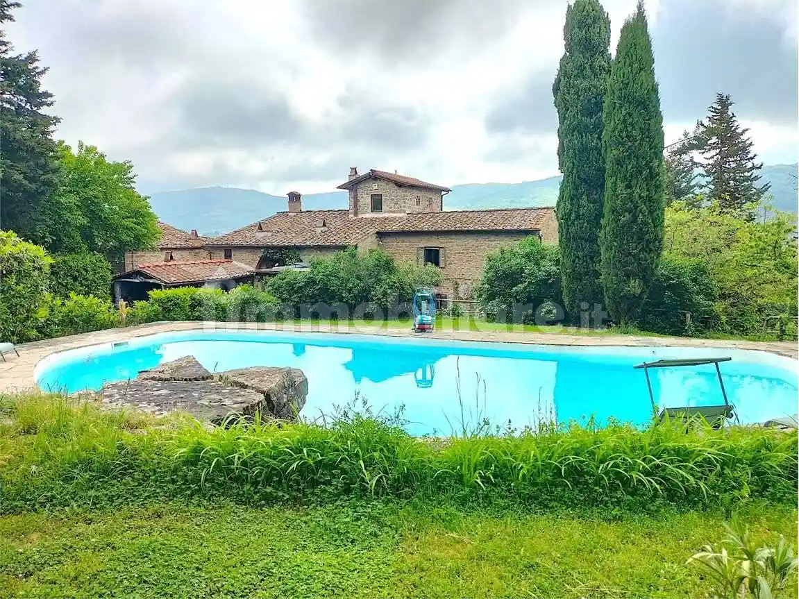 Rustico - Casale in vendita a Greve in Chianti