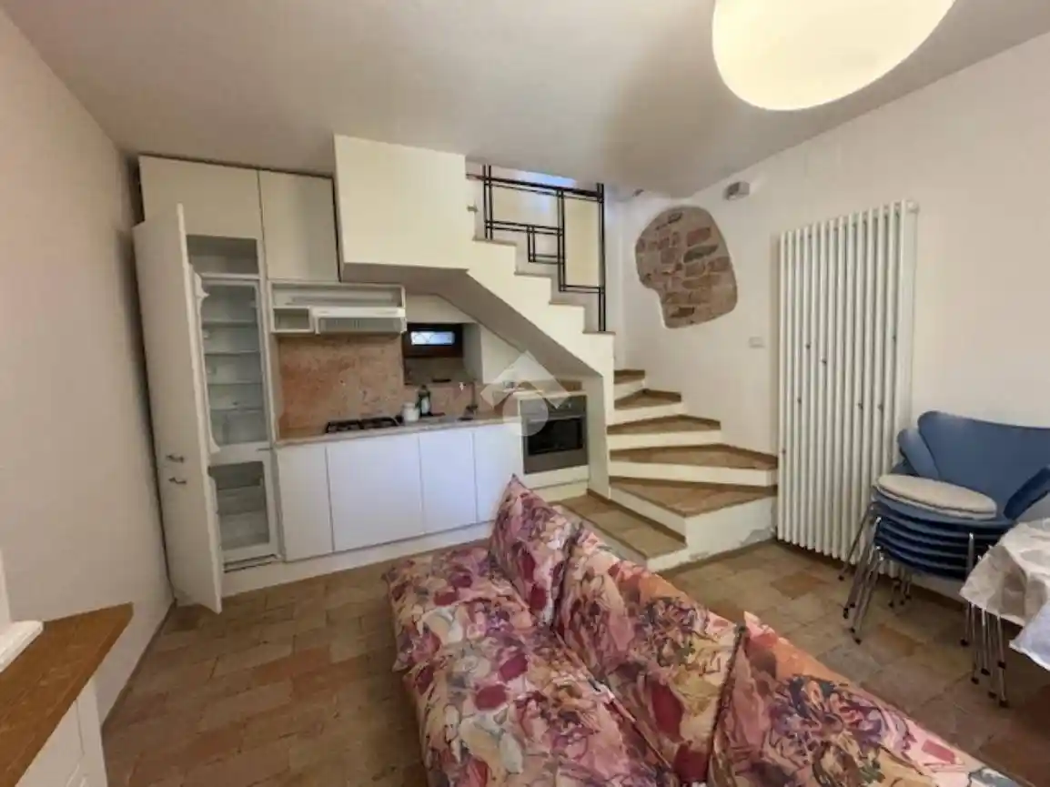 Casa indipendente in vendita a Spello