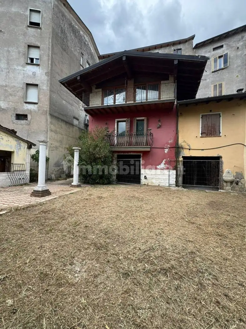 Terratetto unifamiliare via Nazionale, Caino - foto 3