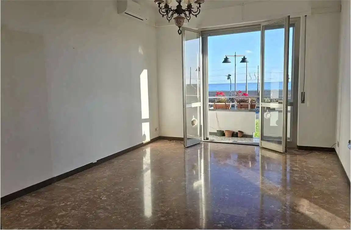 Appartamento in vendita a Lavagna