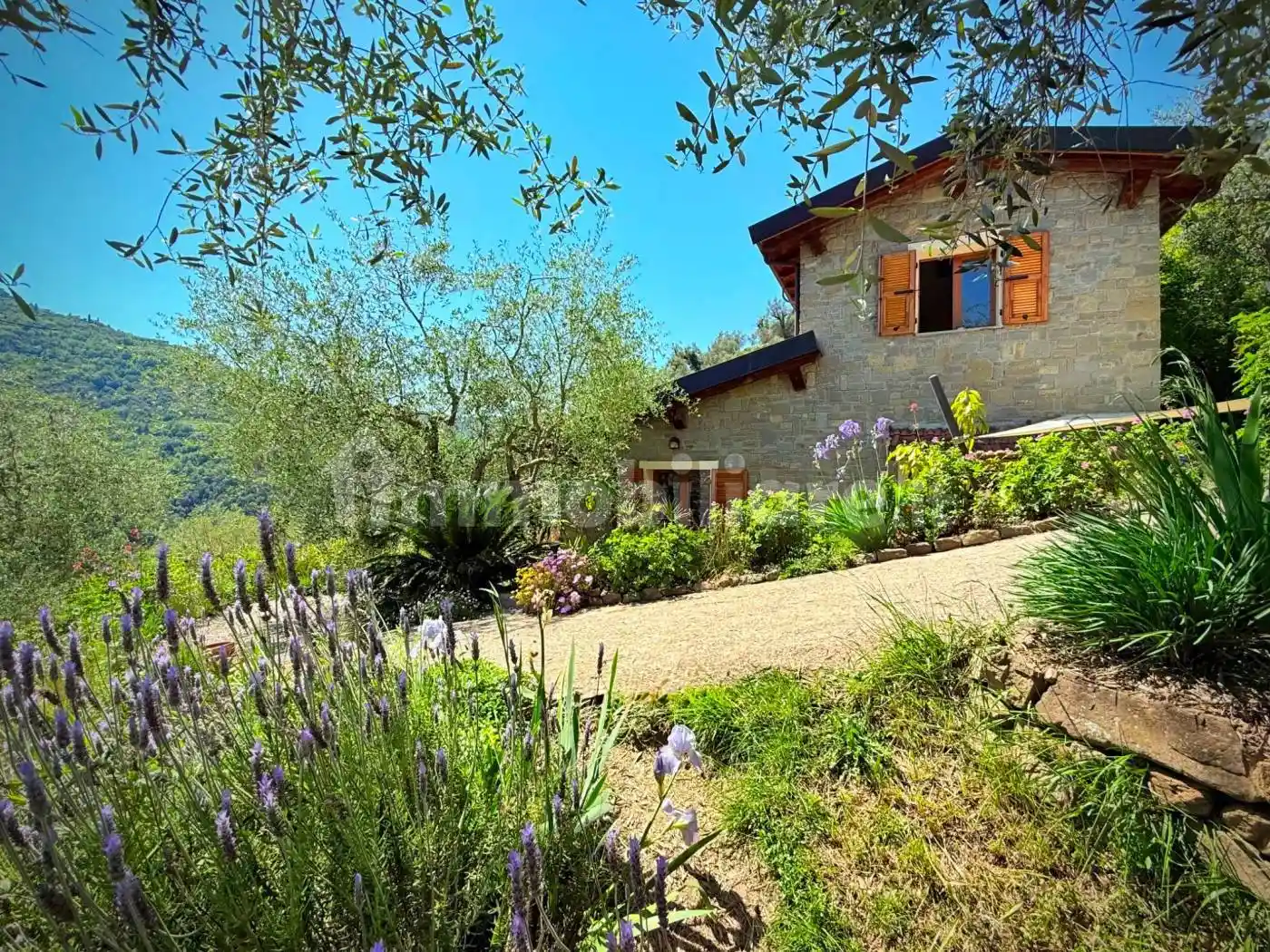 Villa in vendita a Apricale