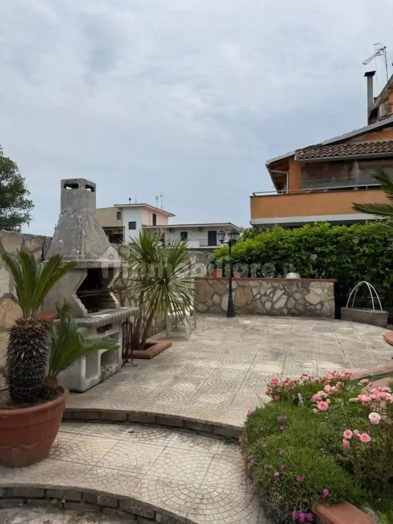 Villa unifamiliare viale Ferrovia dello Stato, Asi - Ponte Riccio, Giugliano in Campania - foto 3