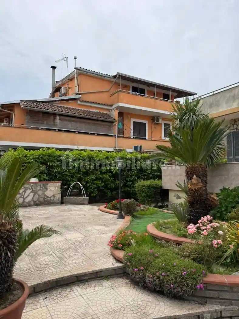 Villa unifamiliare viale Ferrovia dello Stato, Asi - Ponte Riccio, Giugliano in Campania - foto 4