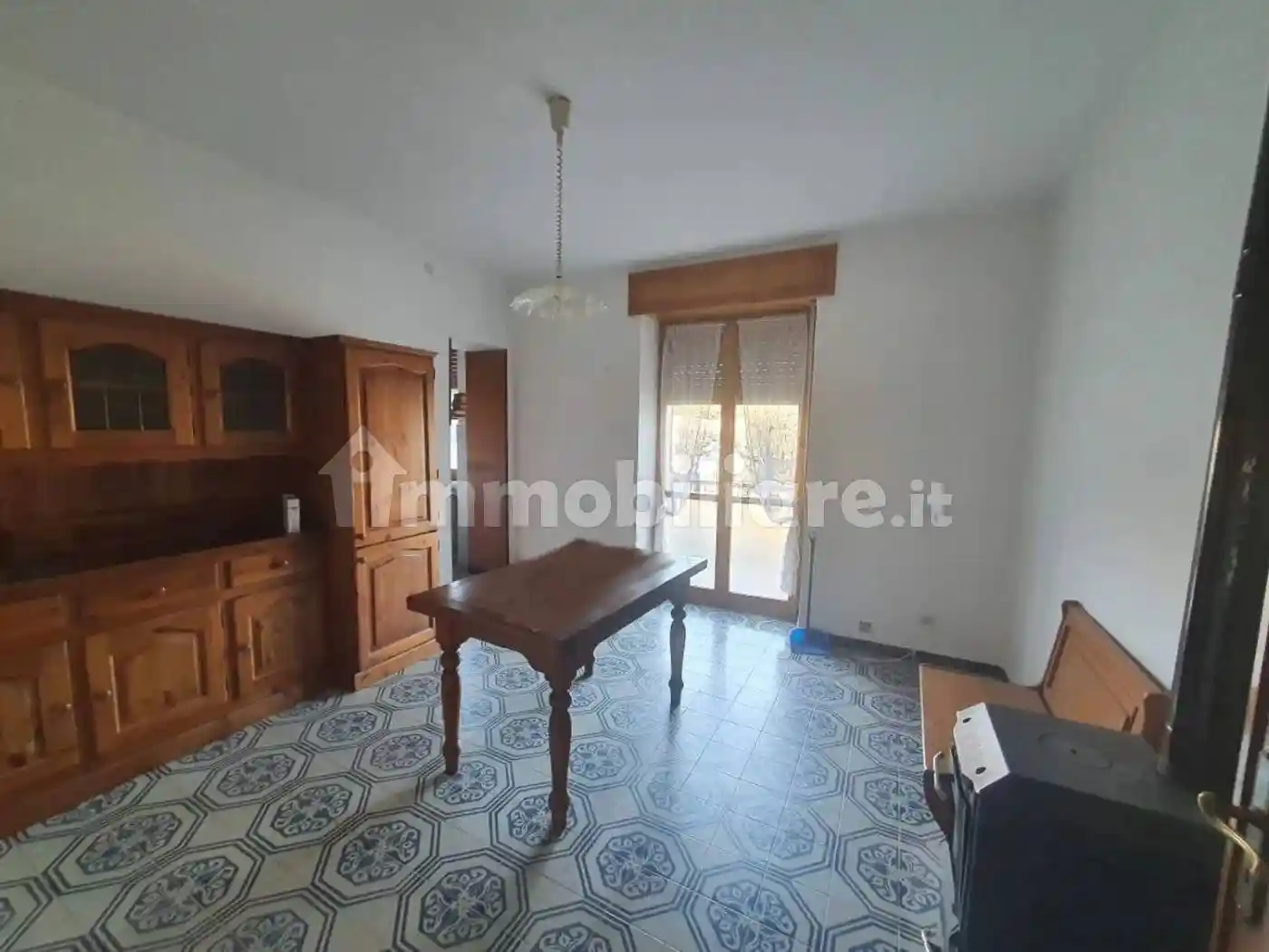 Appartamento in vendita a Mombaldone