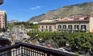 Appartamento piazza Leoni 49, Libertà - Villabianca, Palermo - foto 2