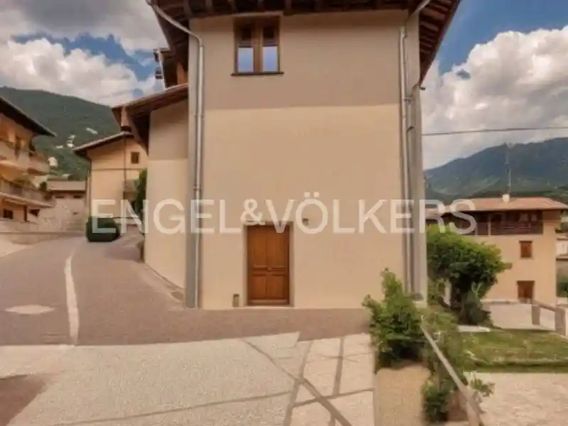 Trilocale via della Ri 14, Sopramonte, Trento - foto 2