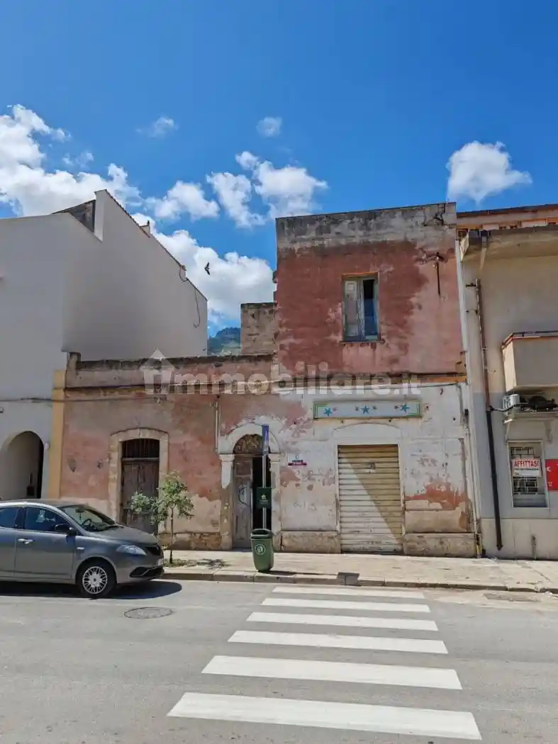 Rustico - Casale in vendita a Valderice