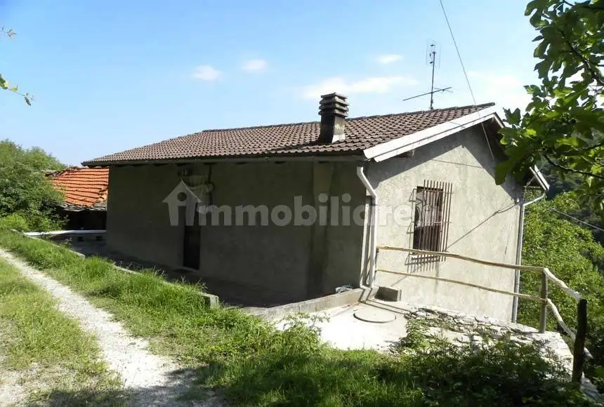 Casa indipendente in vendita a Roccaverano