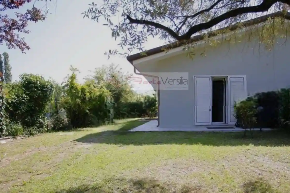 Villa in vendita a Massa