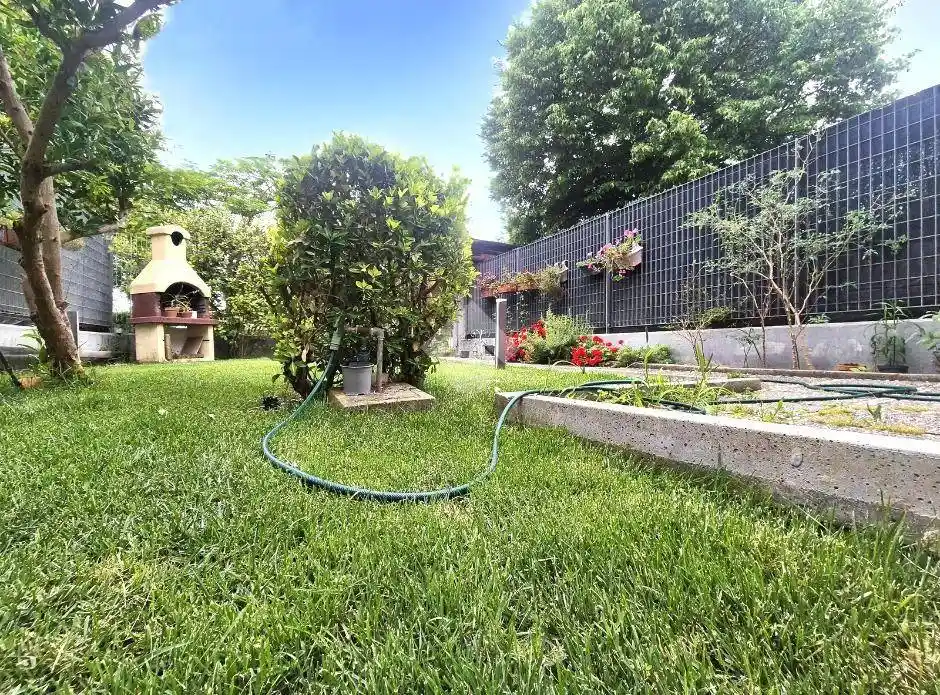 Villa a schiera via Giuseppe la Torre 69, Comparto Biccari, Foggia - foto 4