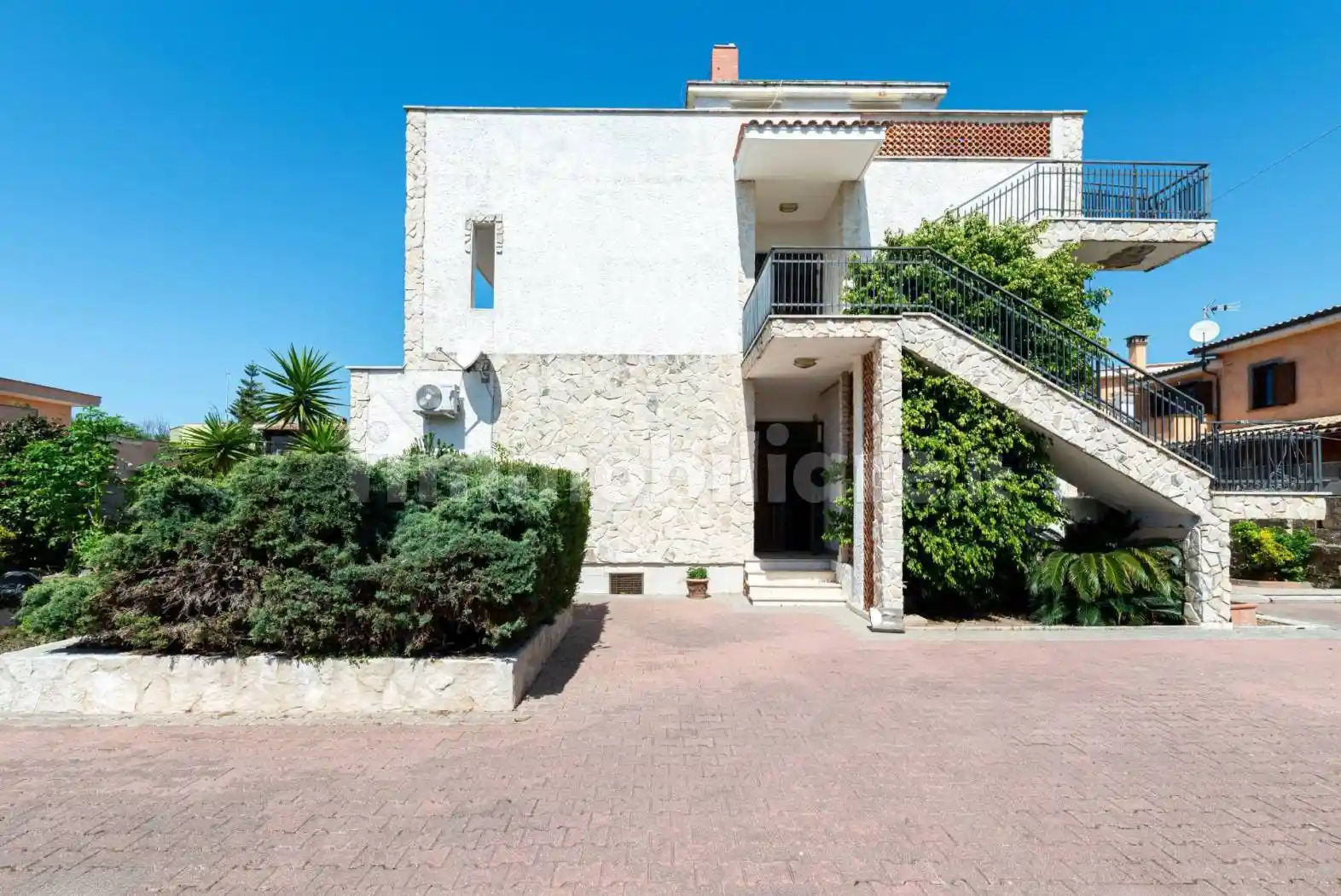 Villa in vendita a Pomezia