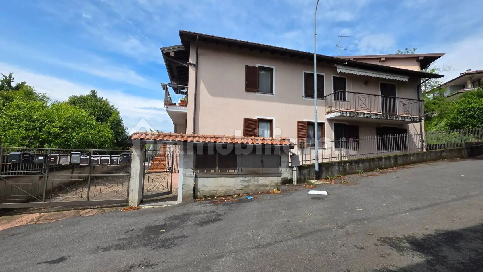 Appartamento in vendita a Bardello con Malgesso e Bregano