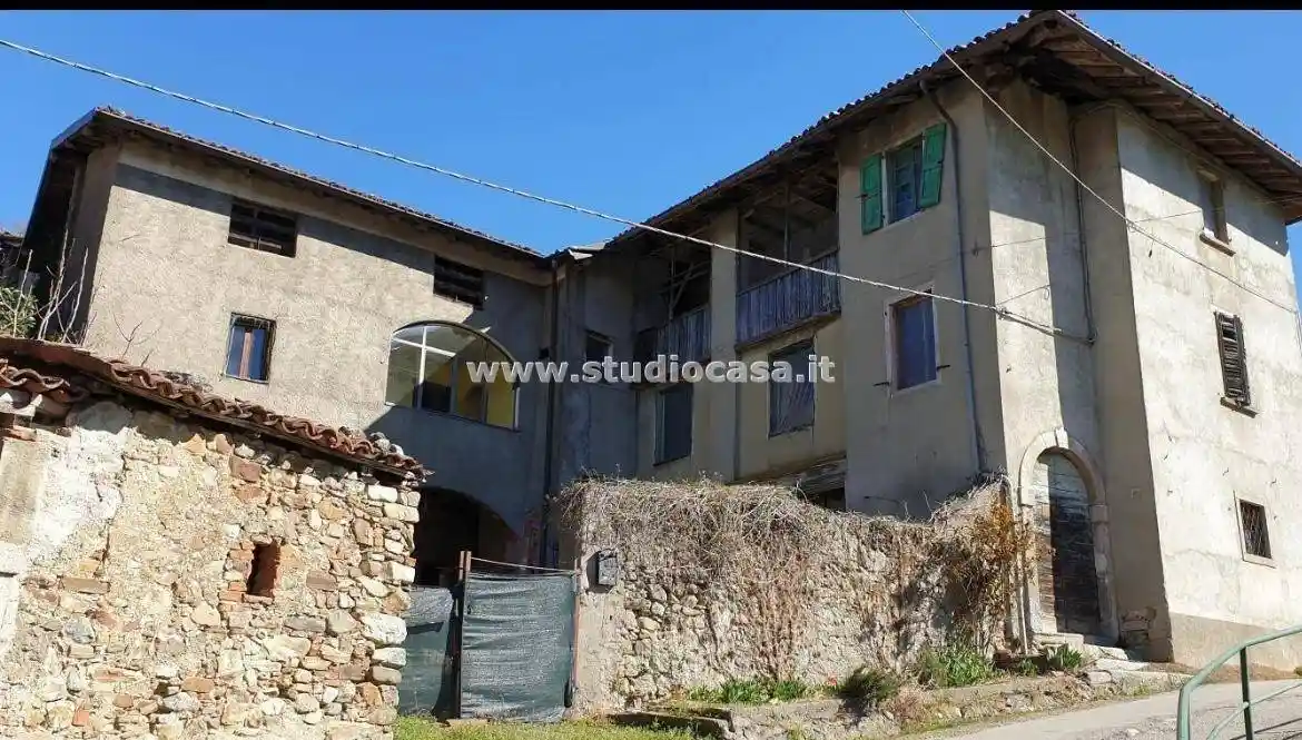 Rustico - Casale in vendita a Cisano Bergamasco