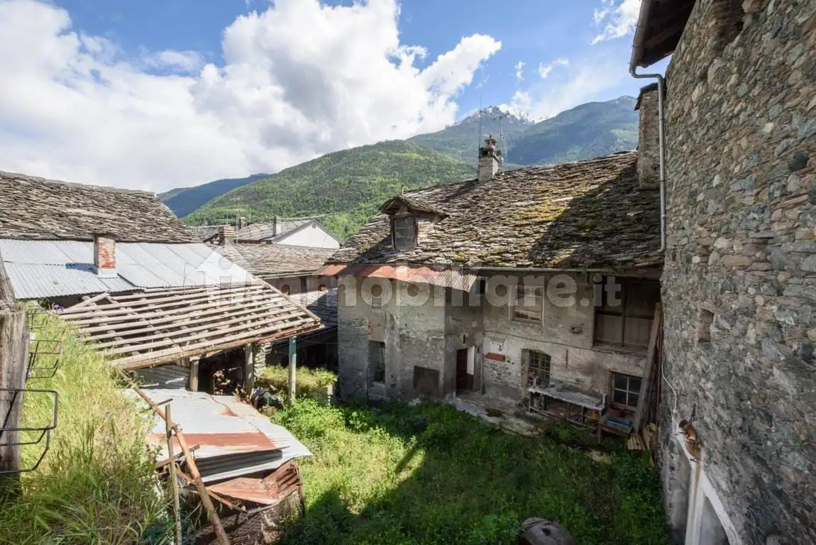 Terratetto unifamiliare via Chanoux 16, Centro, Chambave - foto 4