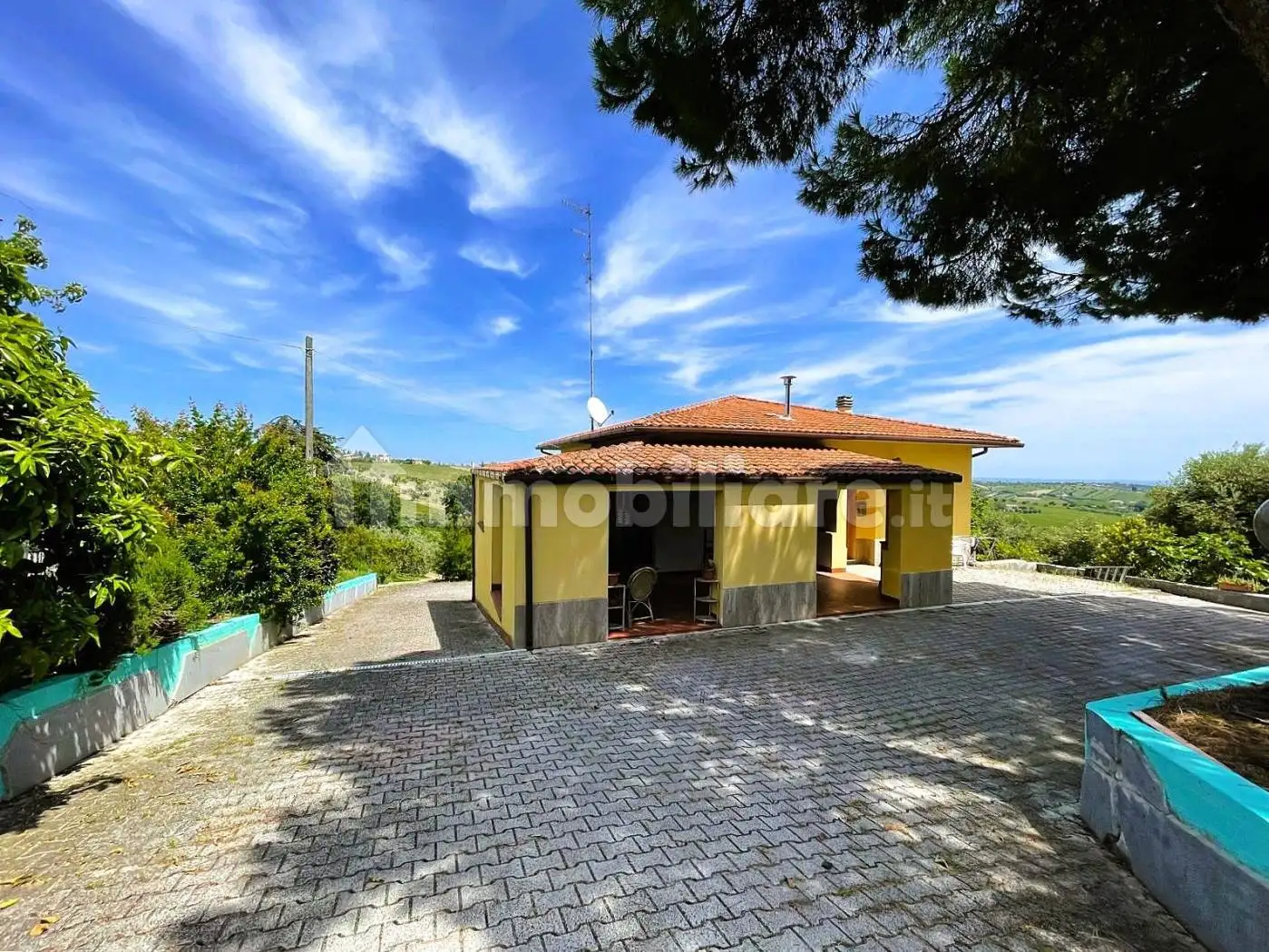 Casa indipendente in vendita a Controguerra