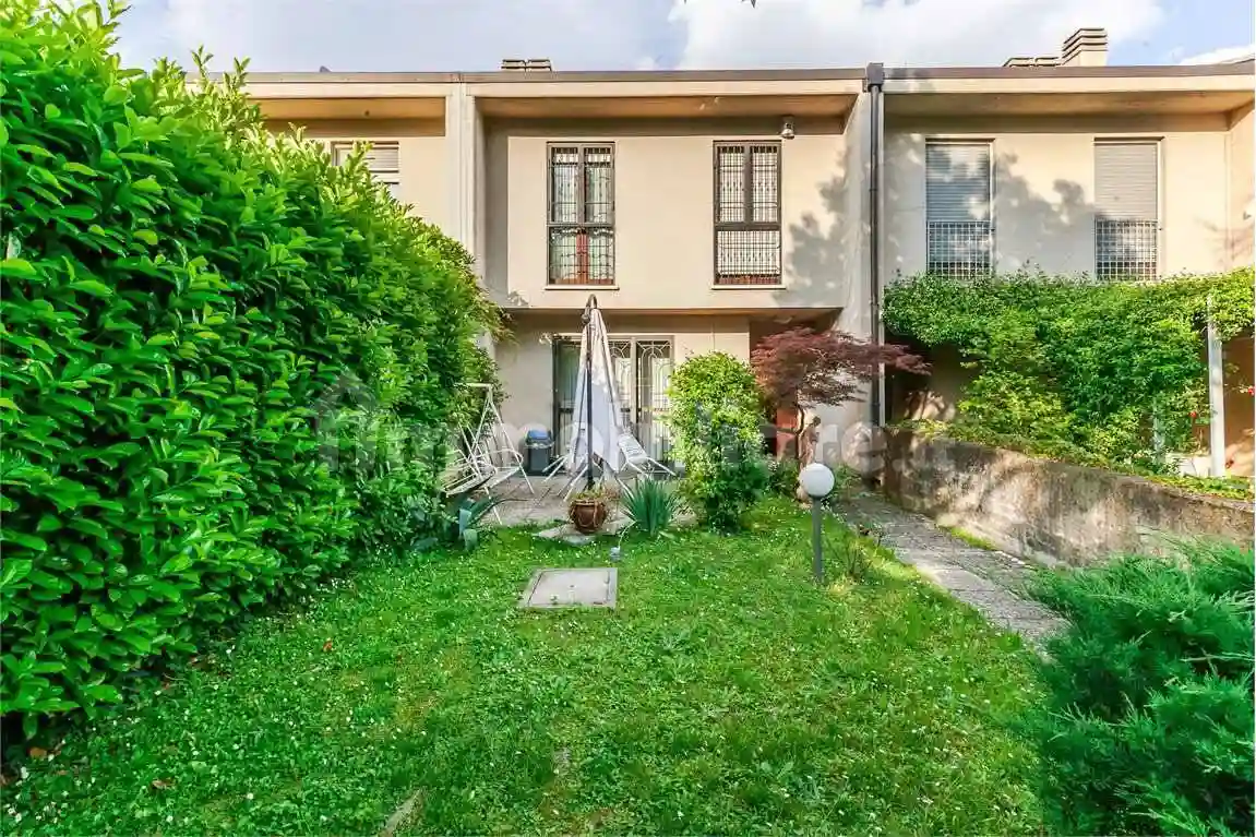 Villetta a schiera - foto 2