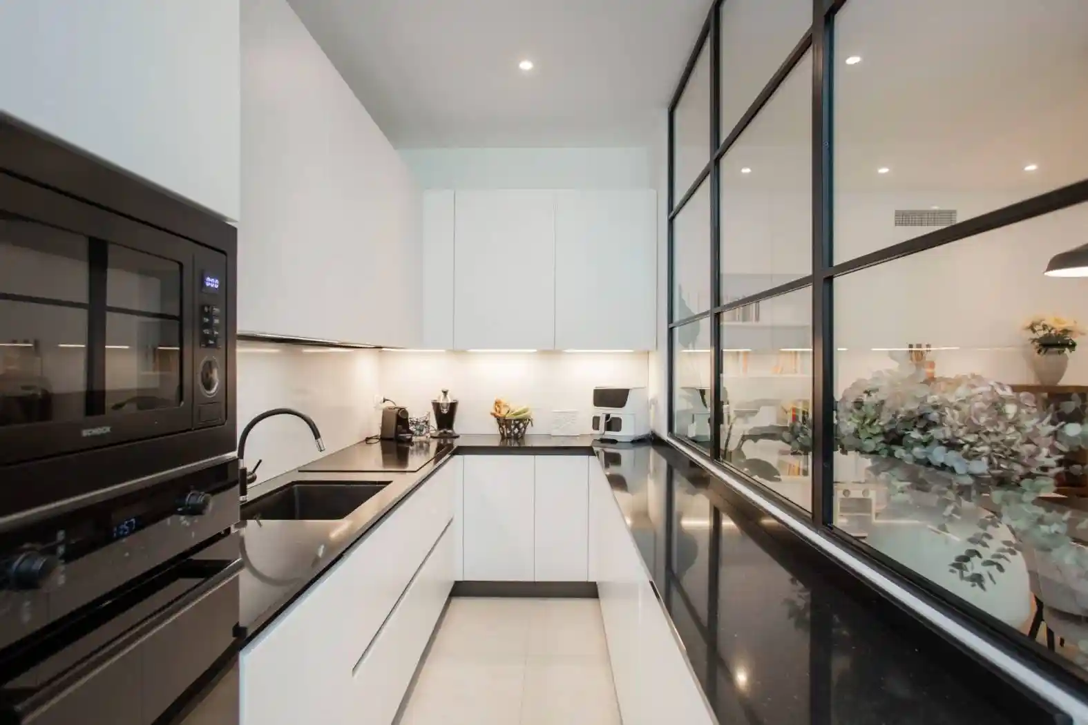 Quadrilocale via Lario 14, Zara, Milano - foto 5