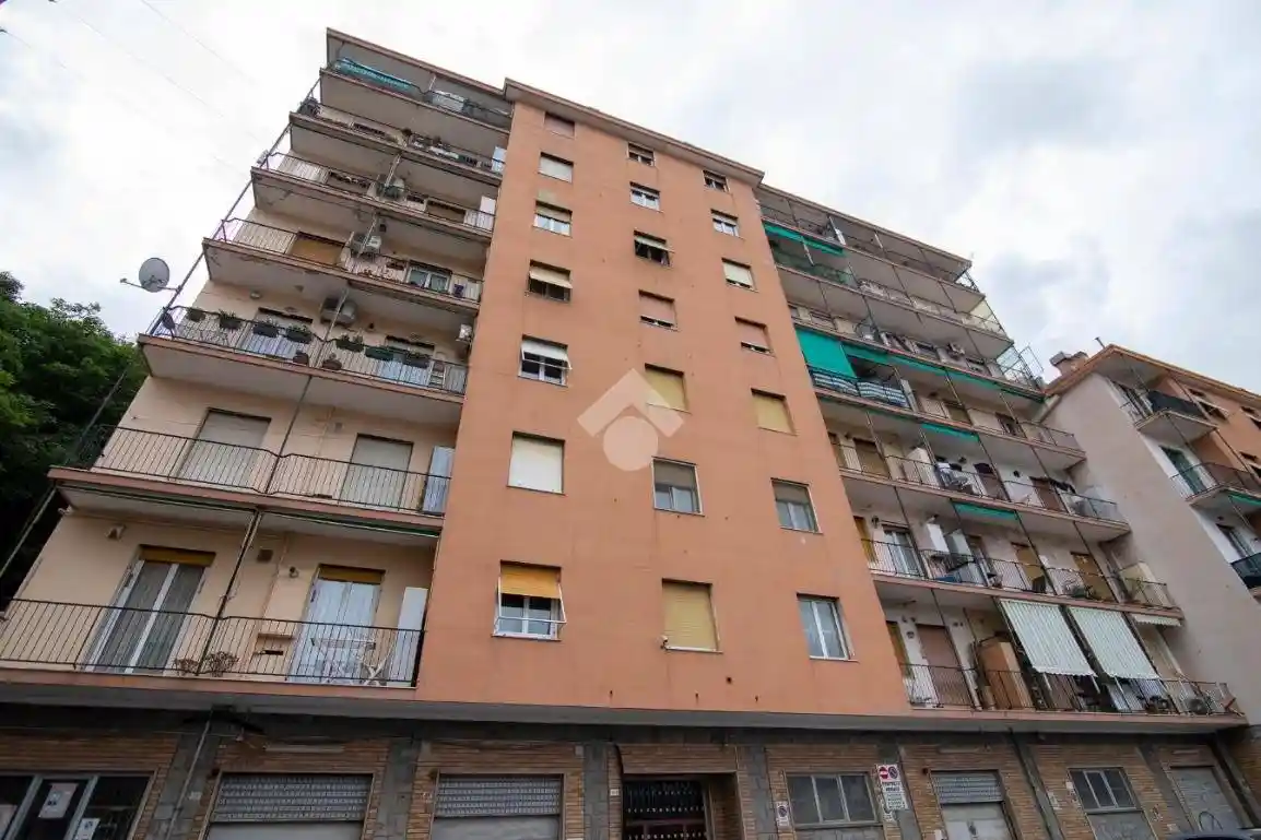 Trilocale via Antonio Burlando, Staglieno, Genova - foto 2